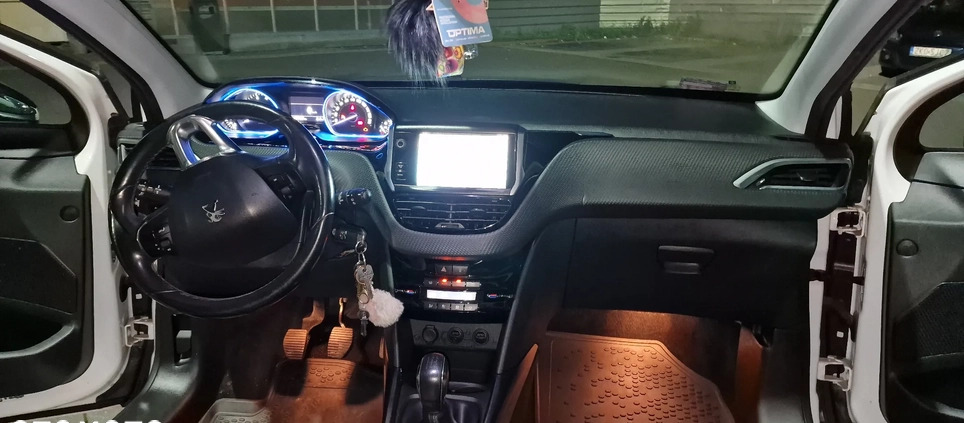 Peugeot 2008 cena 34900 przebieg: 170000, rok produkcji 2014 z Koszalin małe 301